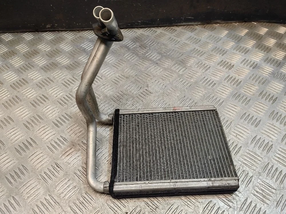 Радиатор отопителя Geely MK