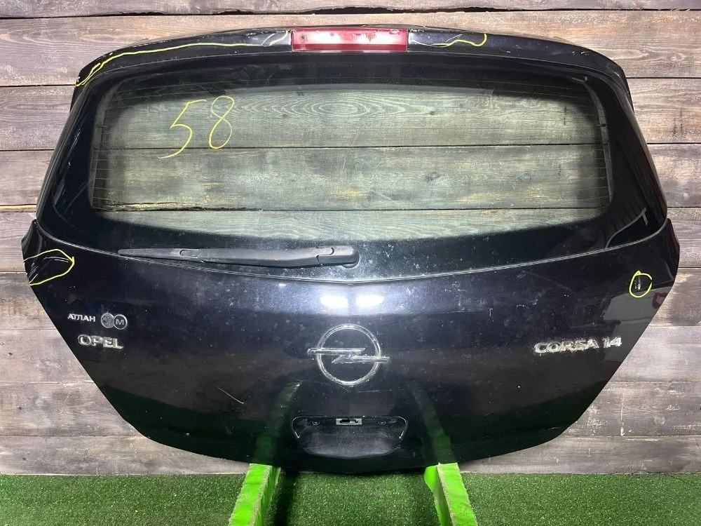 Крышка багажника Opel Astra H