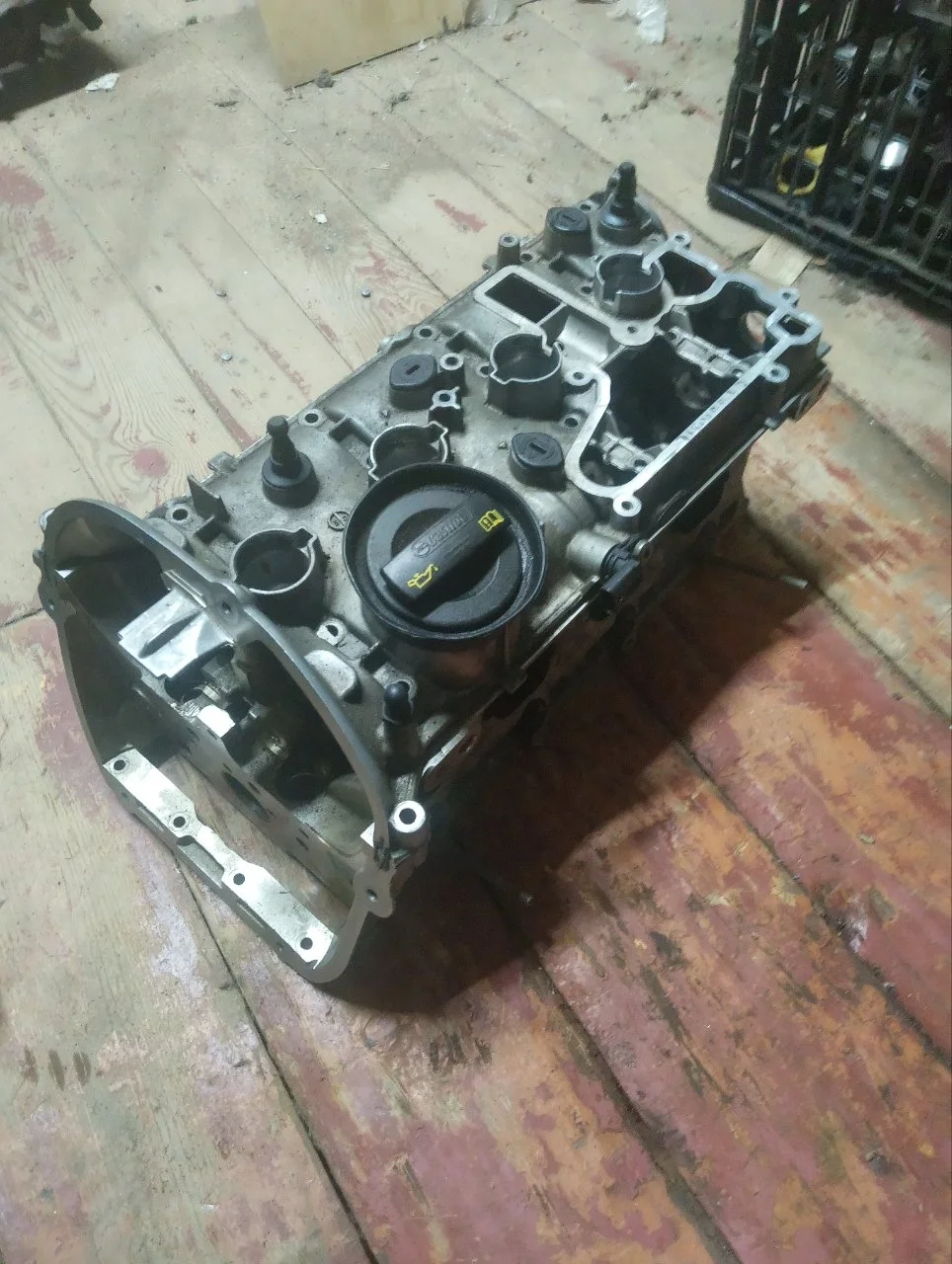 Головка блока цилиндров Volkswagen Tiguan 1 2016 06H103064M CCTA