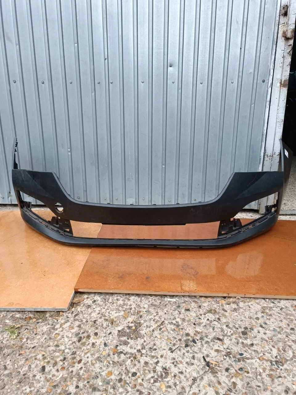 Бампер Skoda Rapid 2024 60U807221M, передний