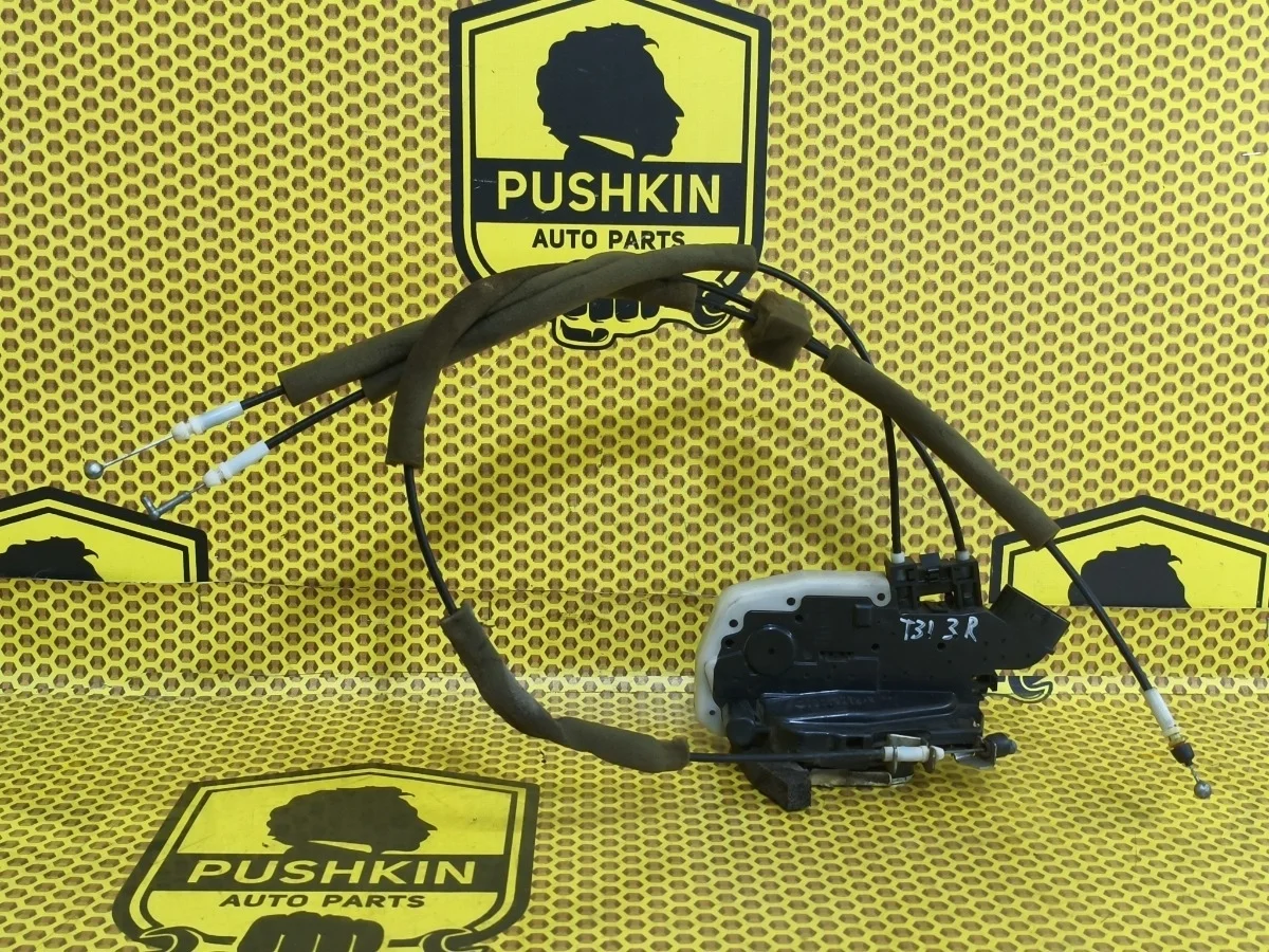 Замок двери Nissan X-TRAIL 2012 82500JG000 T31 M9R, задний правый