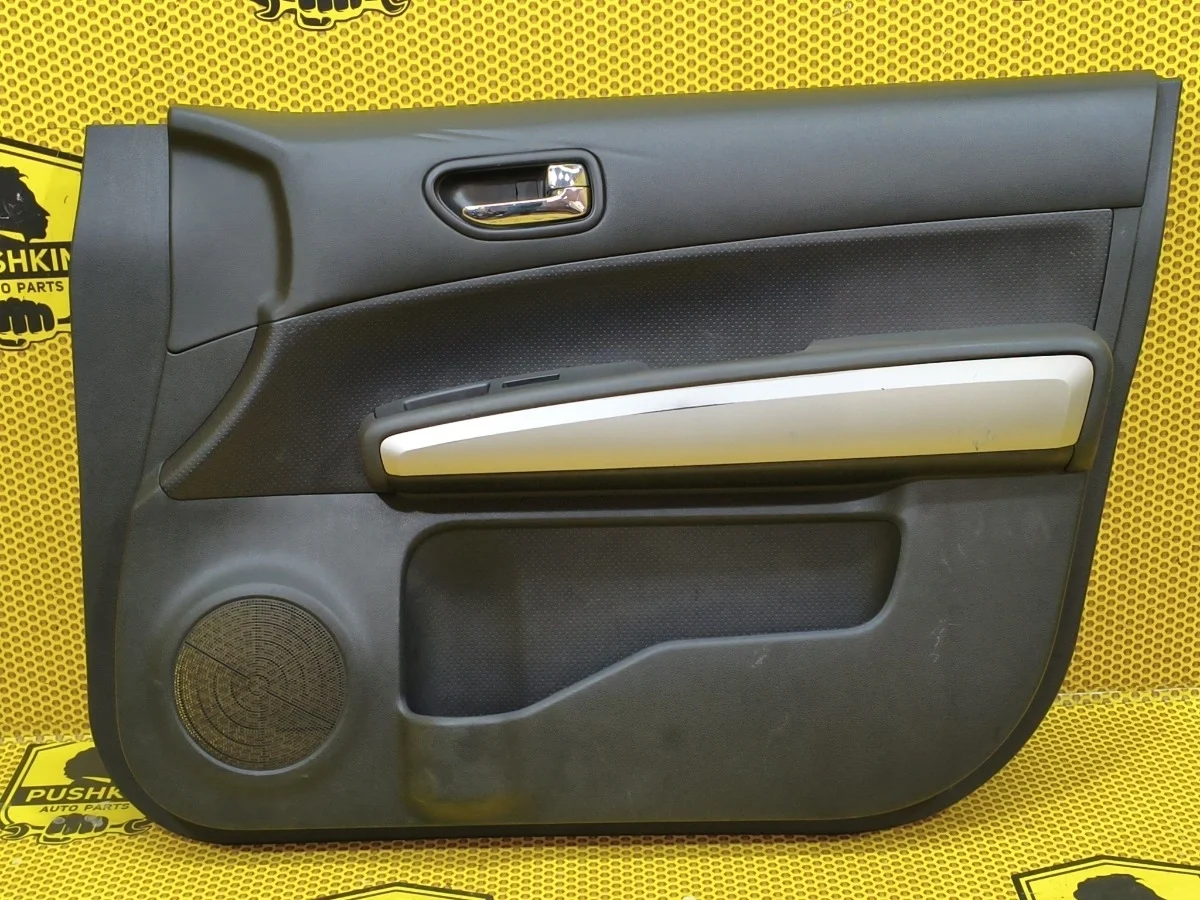 Обшивка двери Nissan X-TRAIL 2012 80901JH14C T31 M9R, передняя левая