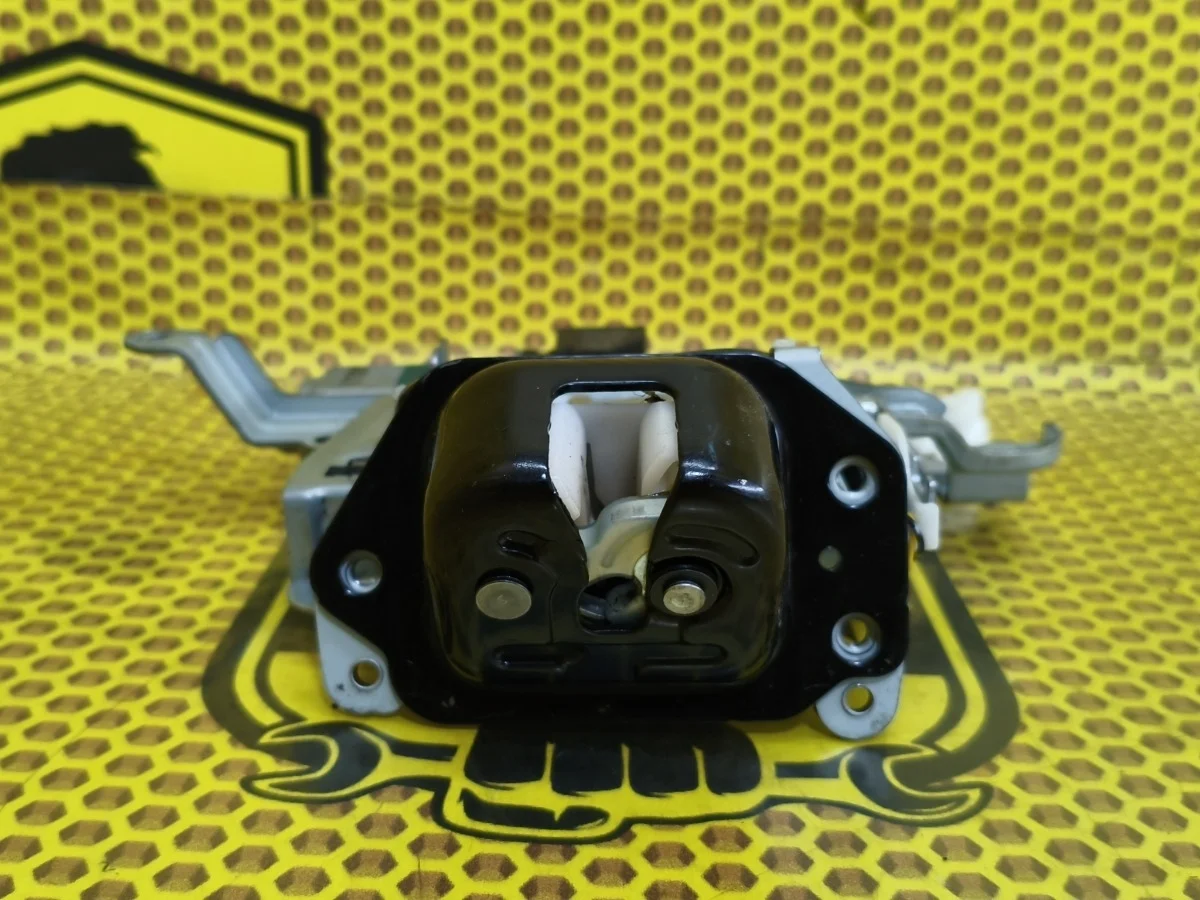 Замок багажника Nissan Murano 2011 905001AA0B Z51 VQ35DE