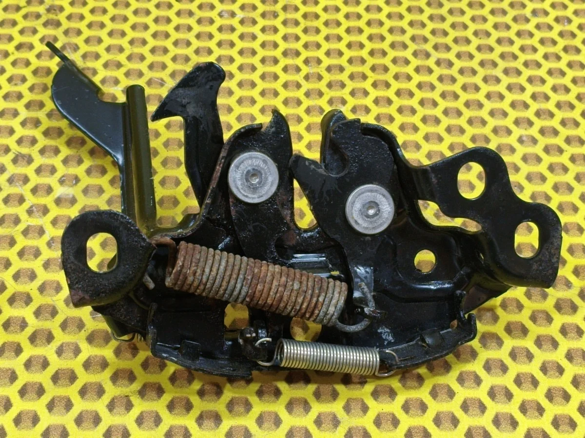 Замок капота Nissan Murano 2011 656011AA0A Z51 VQ35DE