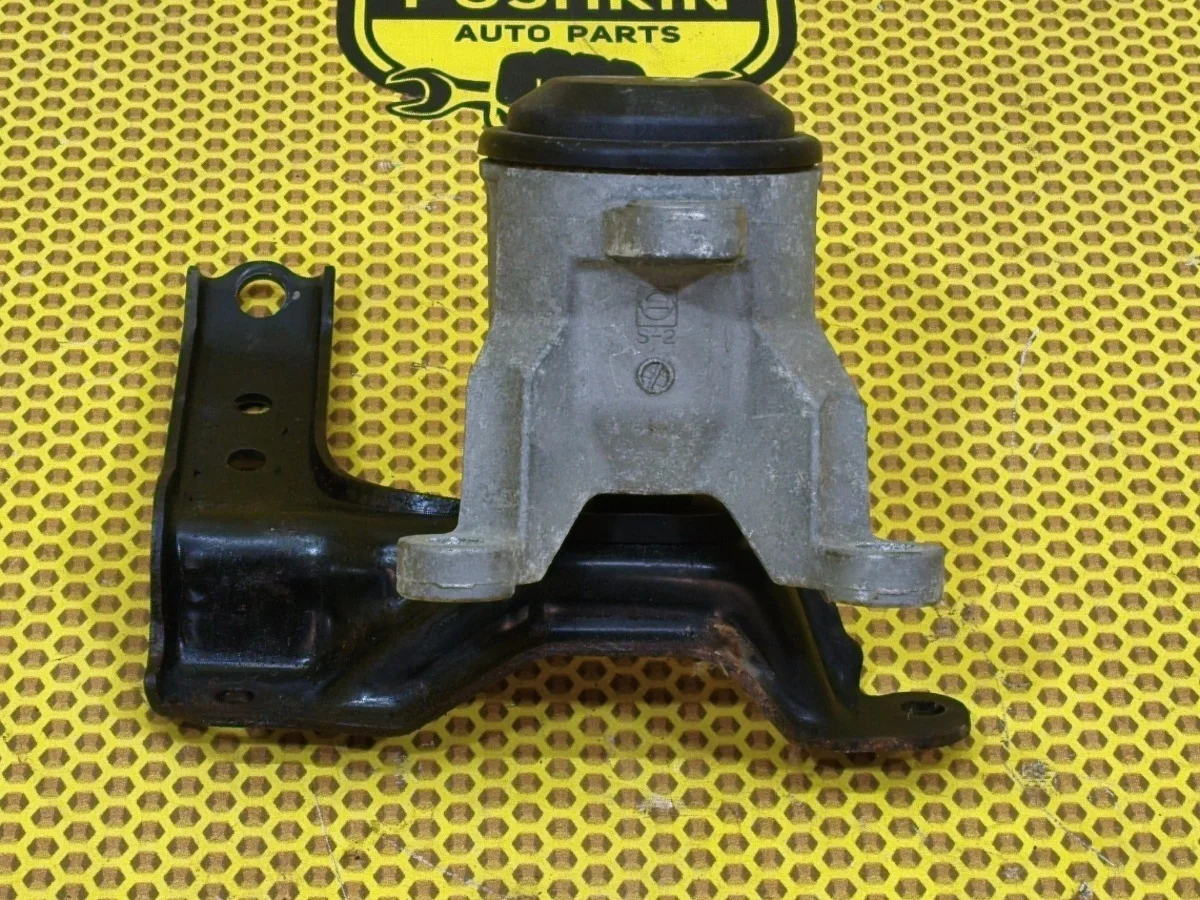 Опора двигателя Nissan Murano 2011 11210JP00B Z51 VQ35DE, правая