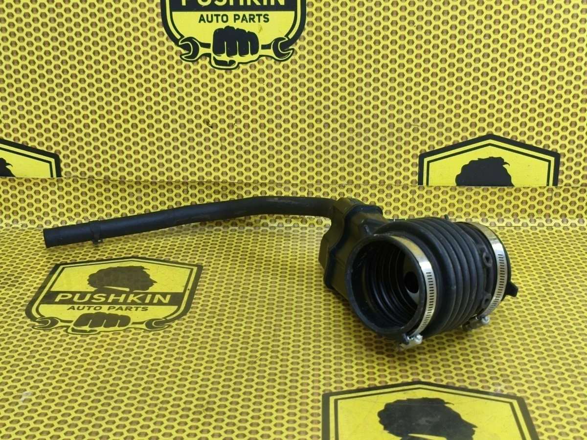 Патрубок воздушного фильтра гофра Nissan Murano 2011 165761AA1A Z51 VQ35DE