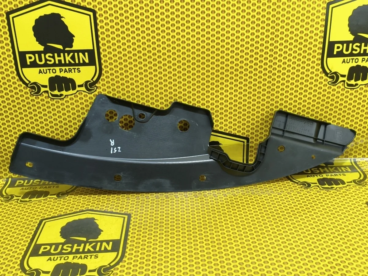 Накладка замка капота Nissan Murano 2011 625801AA0A Z51 VQ35DE, правая