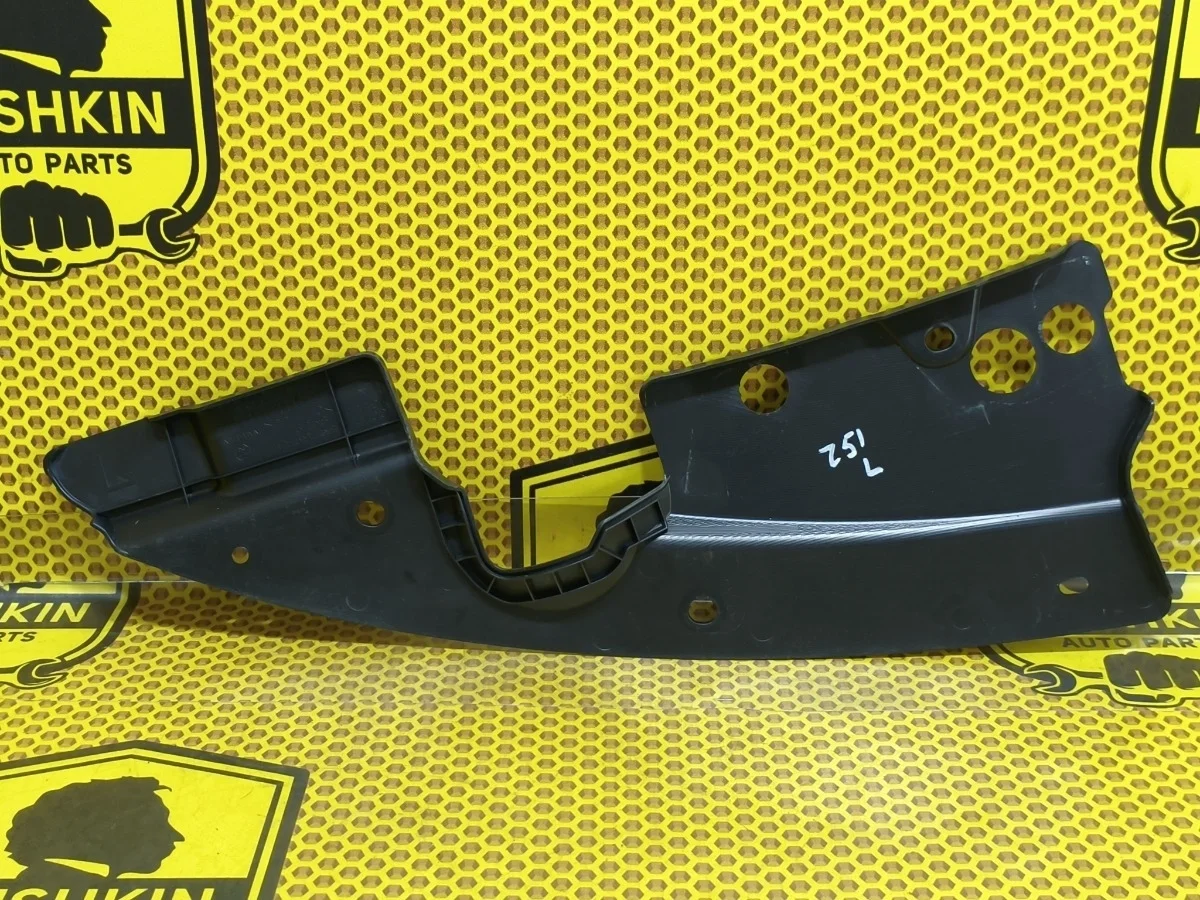 Накладка замка капота Nissan Murano 2011 625811AA0A Z51 VQ35DE, левая