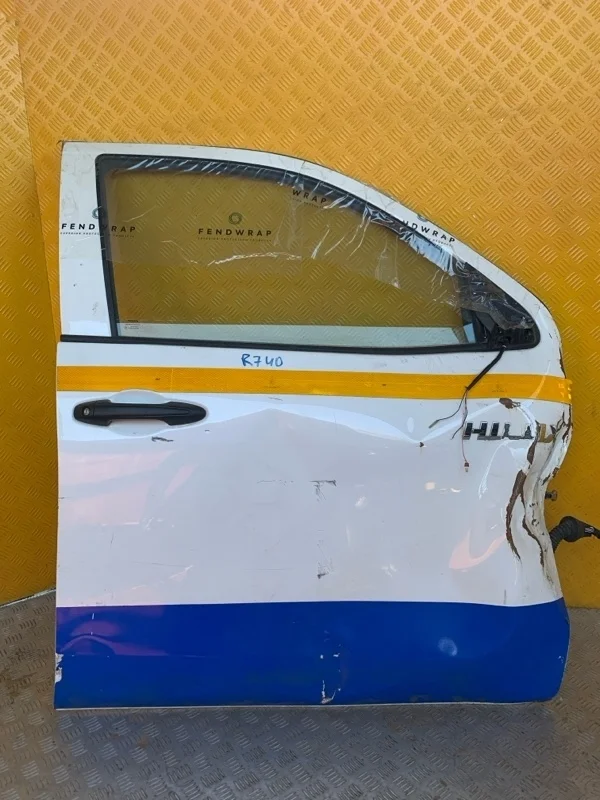 Дверь передняя правая Toyota Hilux (2015-2021) 2022 67001KK010 ПИКАП 2.4 D 2GDFTV