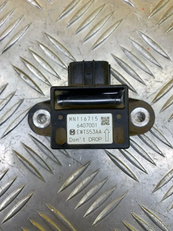 Датчик курсовой устойчивости Mitsubishi L200 (2006-2015) 2006 MN116715 ПИКАП 2.5 D 4D56