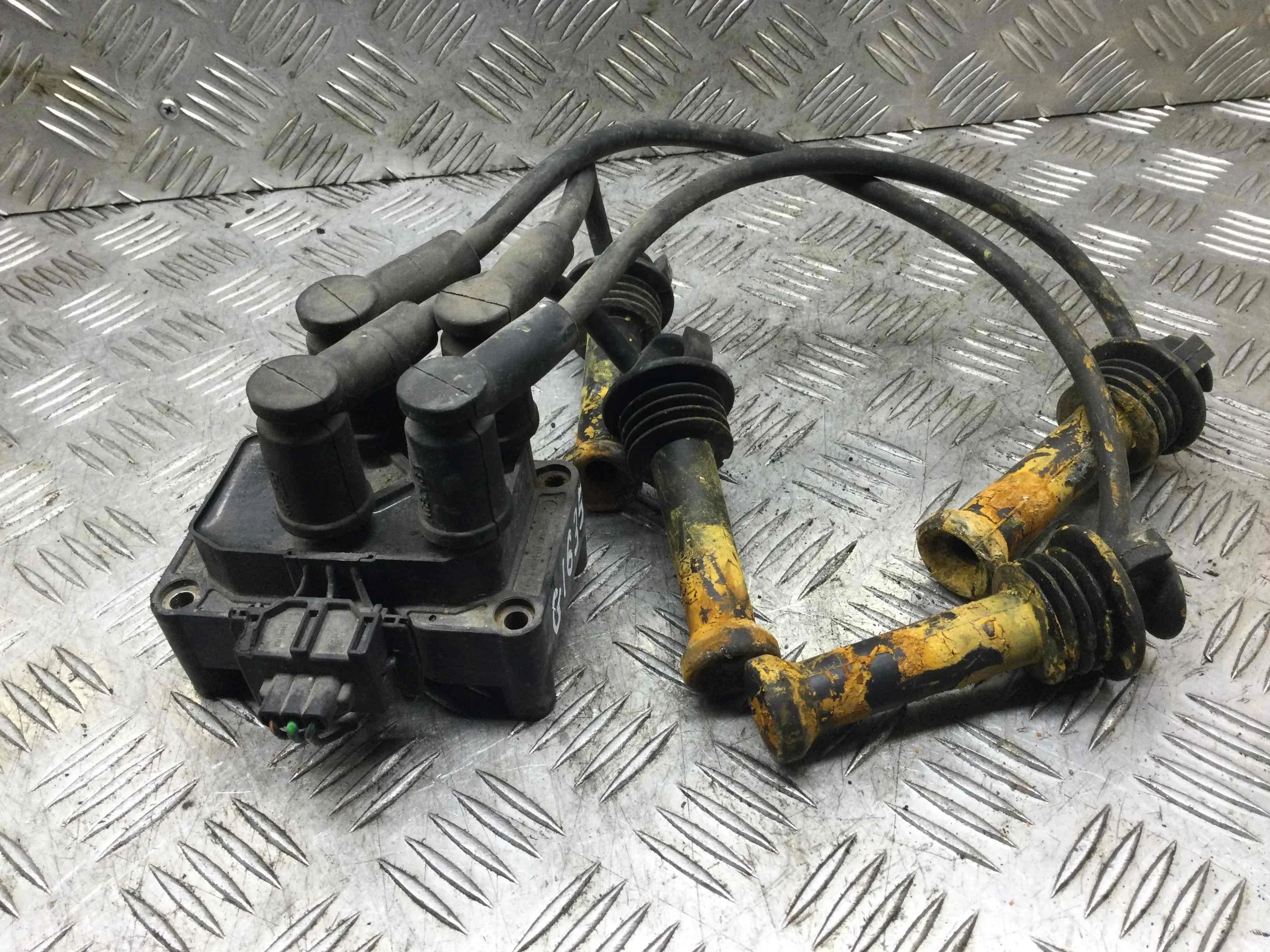 Катушка зажигания Ford Focus 1 поколение (1998-2001) бензин 1.6 i Механика Универсал