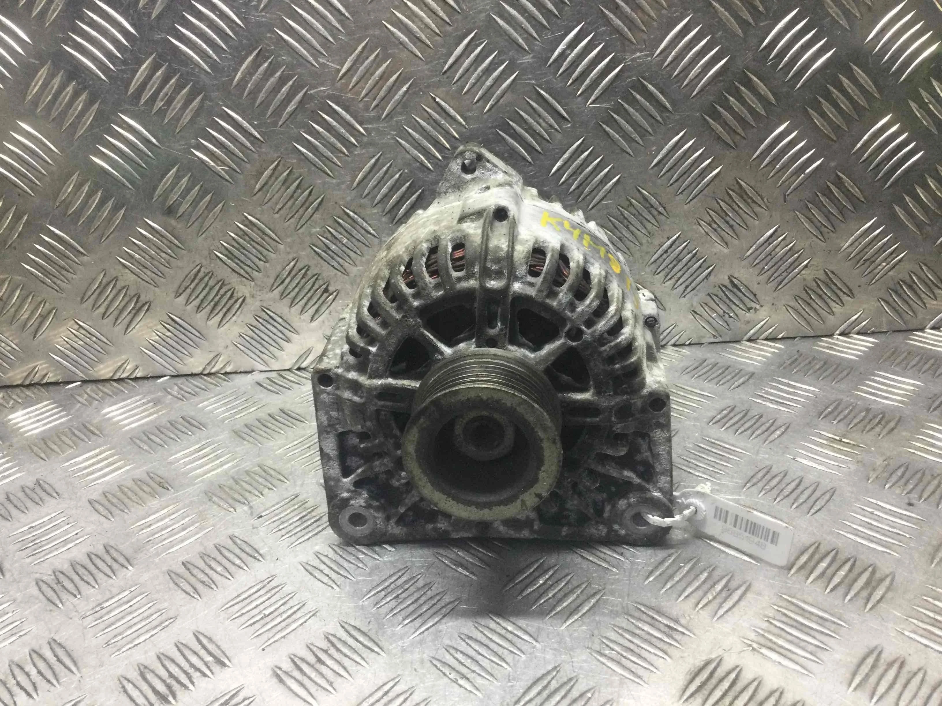 Генератор Renault Scenic 2 поколение (2003-2006) бензин 1.6 i Автомат Х/б