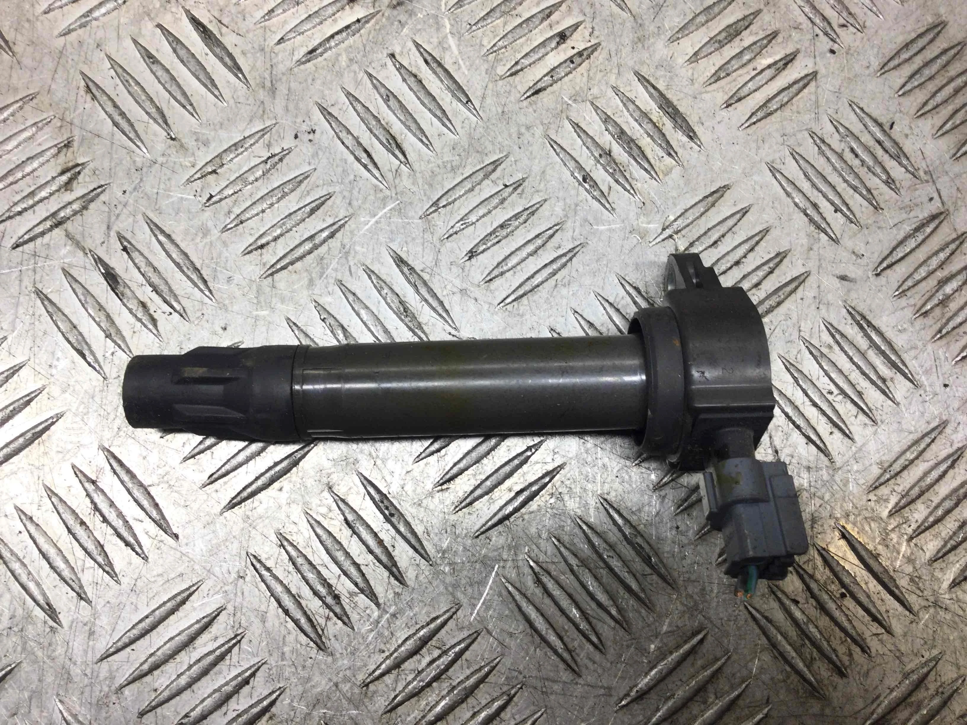 Катушка зажигания Dodge Caliber Caliber 2006 - 2011 бензин 2.0 i Автомат Х/б