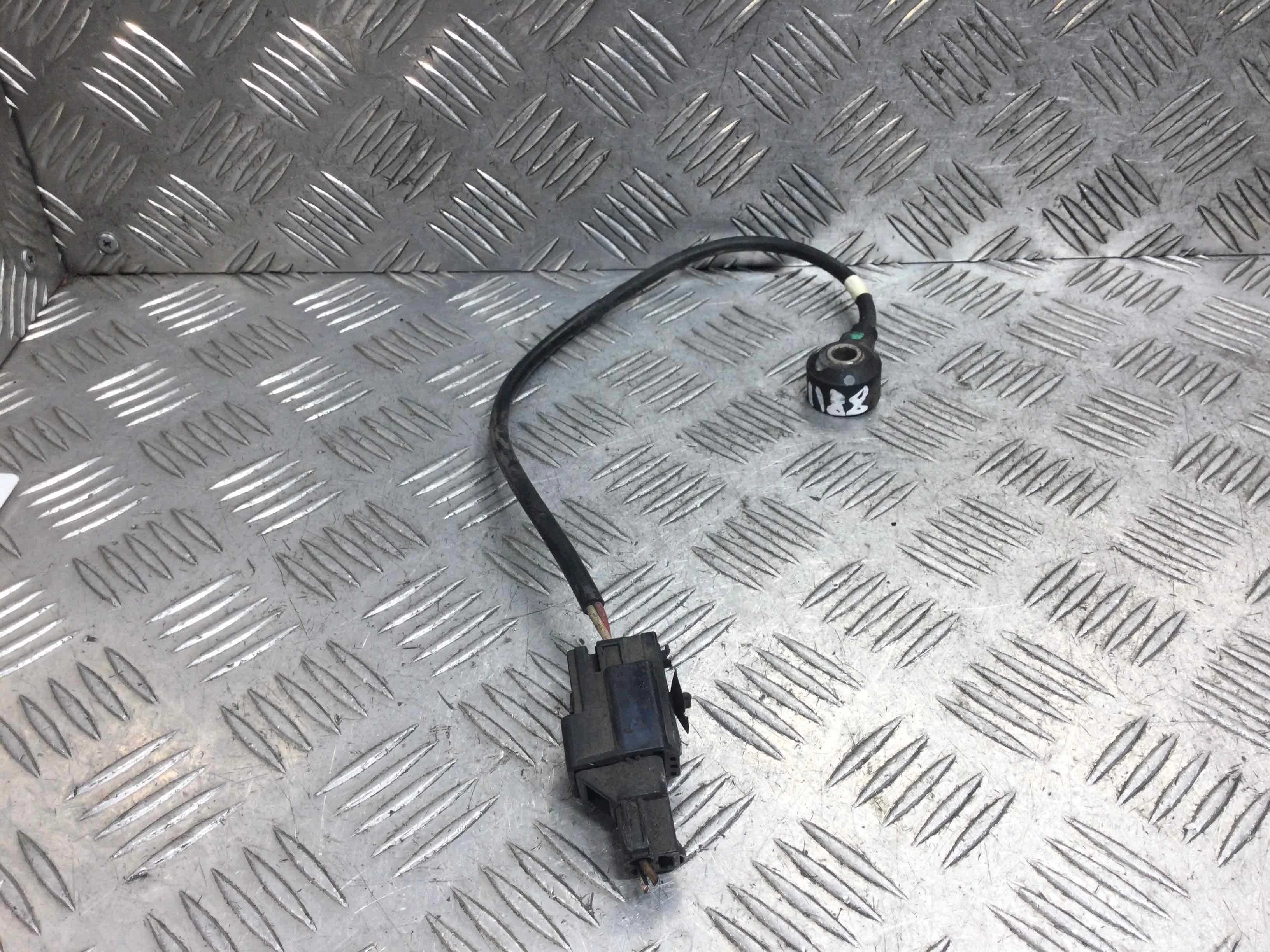 Датчик детонации Ford Focus 1 поколение [рестайлинг] (2001-2005) бензин 1.6 i Механика Универсал