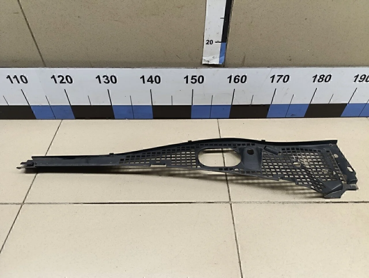 Решетка стеклооч. (планка под лобовое стекло) Duster 2012>