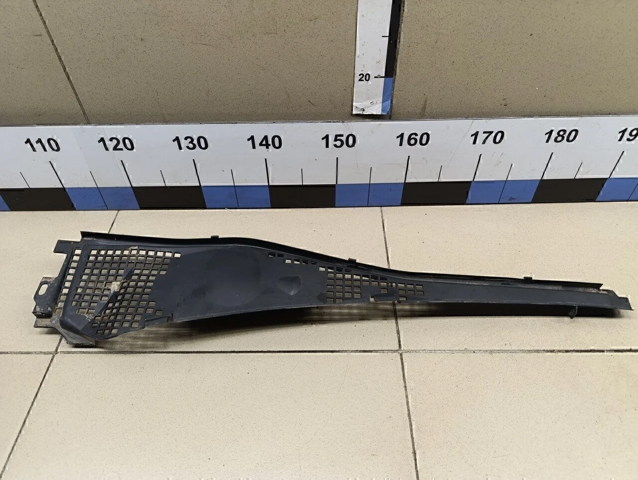 Решетка стеклооч. (планка под лобовое стекло) Duster 2012>