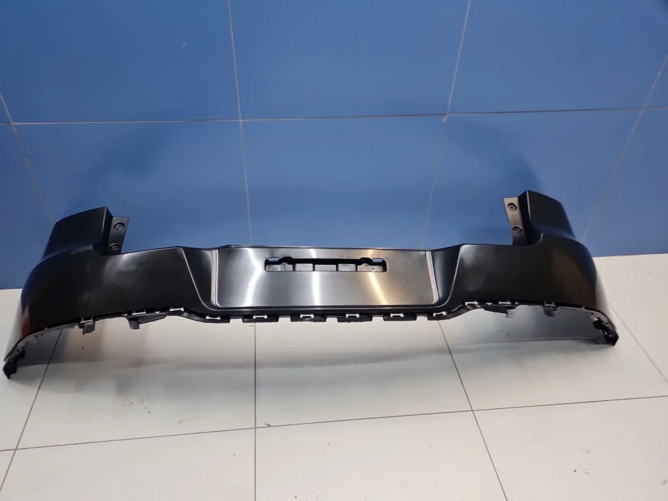 Бампер задний для Volkswagen Tiguan 2007-2016