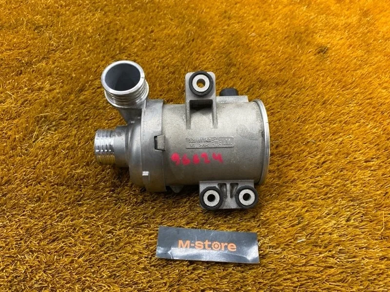 Помпа Bmw 5-Series 2011 11517604027 F10 N20B20A