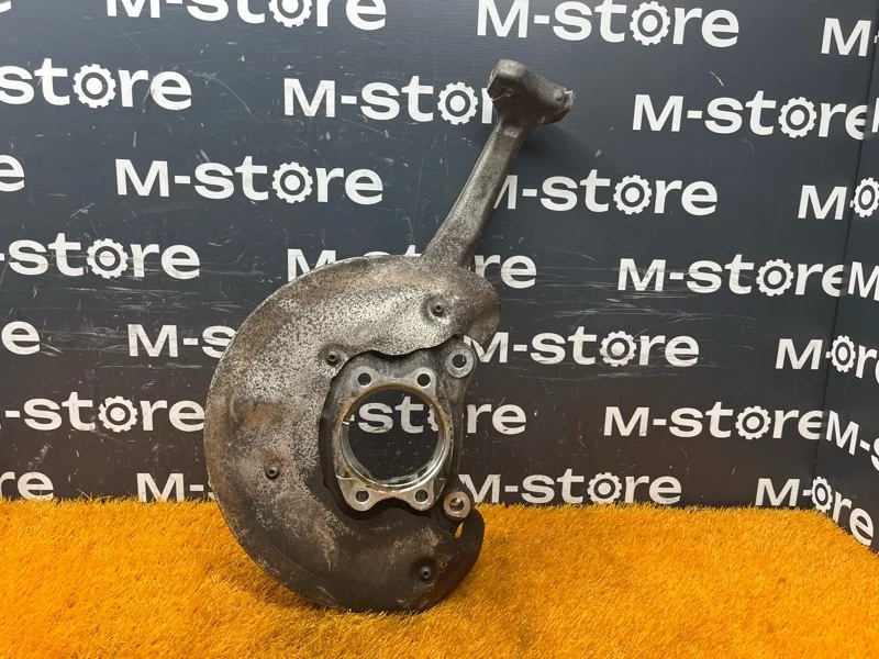 Кулак поворотный Audi A4 2013 4G0407253B B8/8K CDN, передний левый