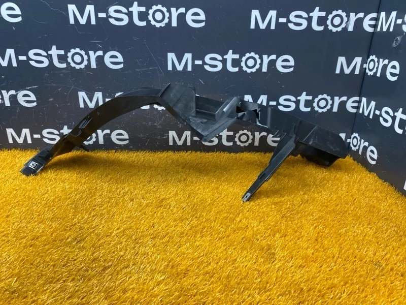 Кронштейн фары BMW X1 2011 51642990180 E84 N46B20B, правый