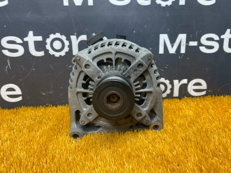 Генератор BMW 5-Series 2012 7605061 F10 N20B20B