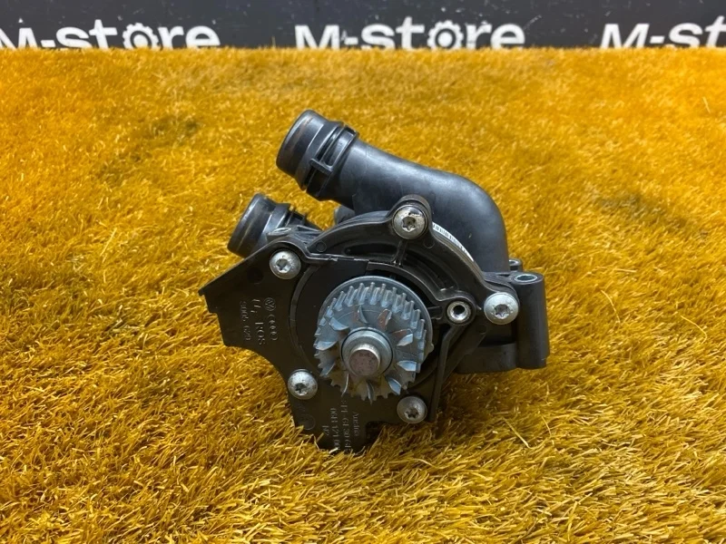 Помпа Audi Q3 2012 06J121026P 8U CPSA