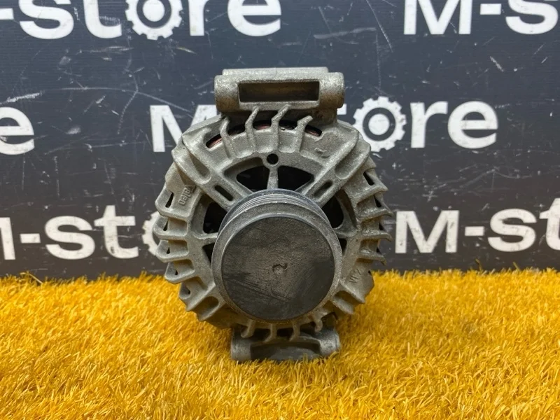 Генератор Audi Q5 2009 06E903016S 8R CAL