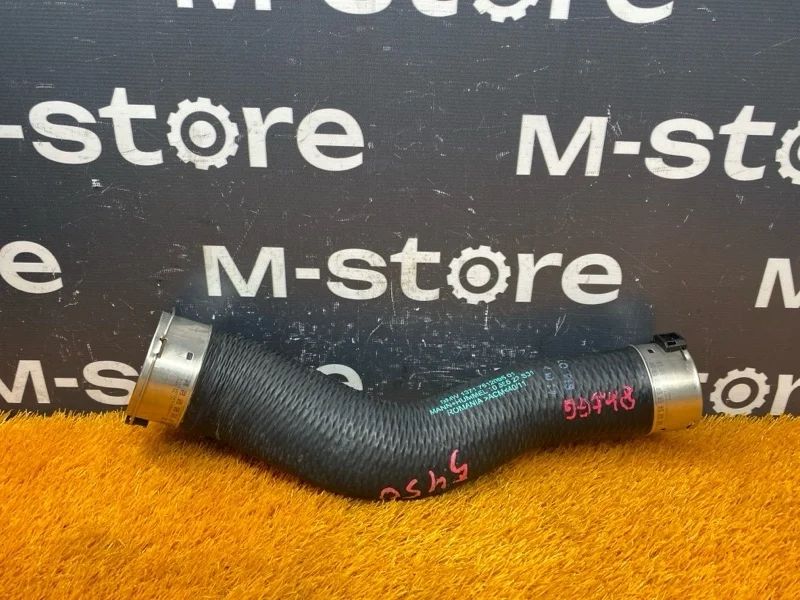 Патрубок интеркулера Bmw 5-Series 2011 13717612095 F10 N20B20A