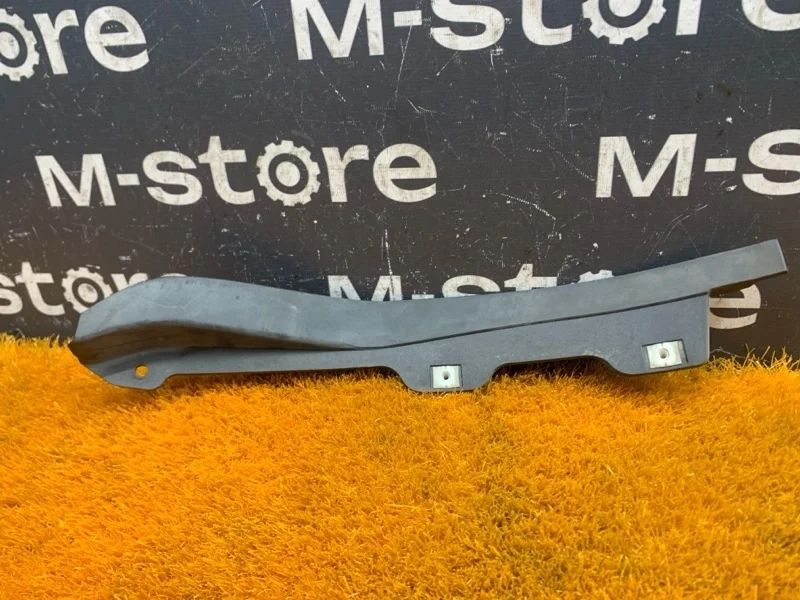 Брызговик Audi A5 2012 8T0853888F 8T CDN, передний правый