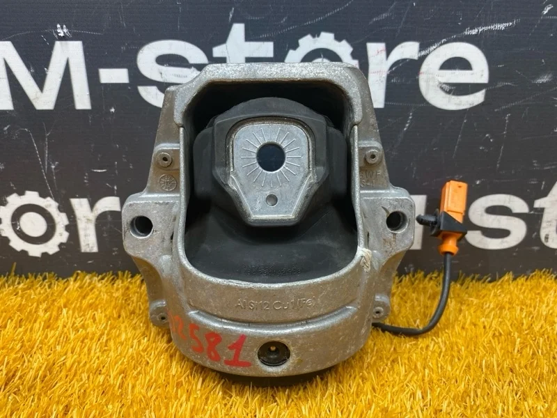 Подушка двигателя Audi A5 2012 8R0199381C 8T CDN, левая