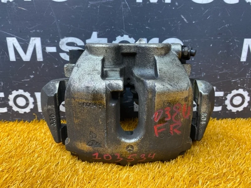 Суппорт Mercedes-Benz M-Class 2006 A1644202483 W164 272.967, передний правый