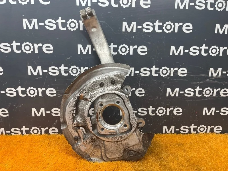 Кулак поворотный Bmw X6 2008 31216773783 E71 N54B30A, передний левый