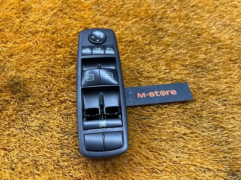 Блок управления стеклоподъемниками Mercedes-Benz M-Class 2006 A2518300290 W164 272.967, передний левый
