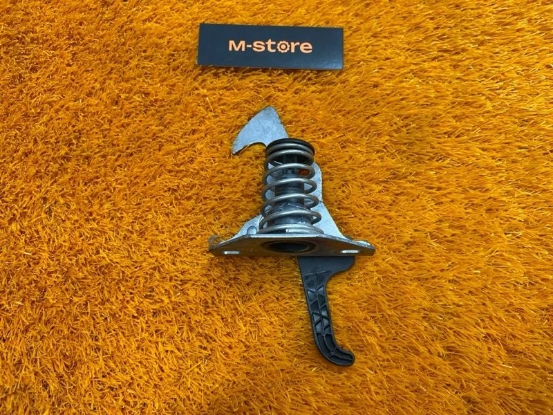 Замок капота BMW X1 2012 51232990367 E84 N20B20A