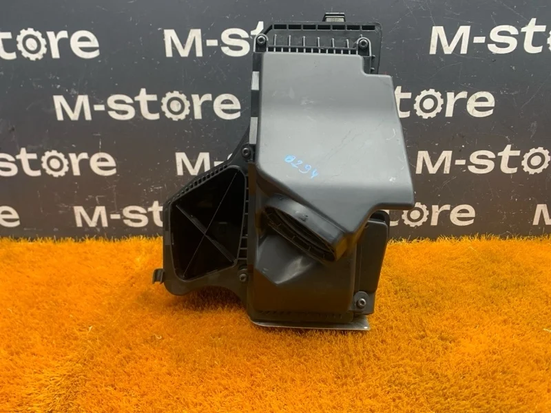 Корпус воздушного фильтра Audi A4 2013 8R0133835AH B8/8K CDN