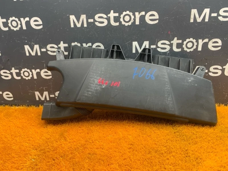 Воздухозаборник Bmw X3 2006 13713402930 E83 M54B30 (306S3)