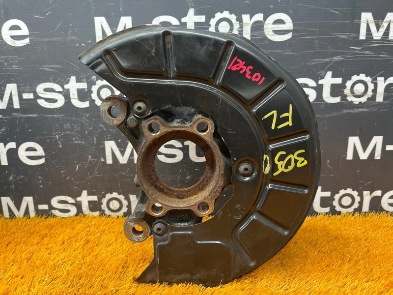 Кулак поворотный Audi Q3 2012 1K0407255AA 8U CPSA, передний левый