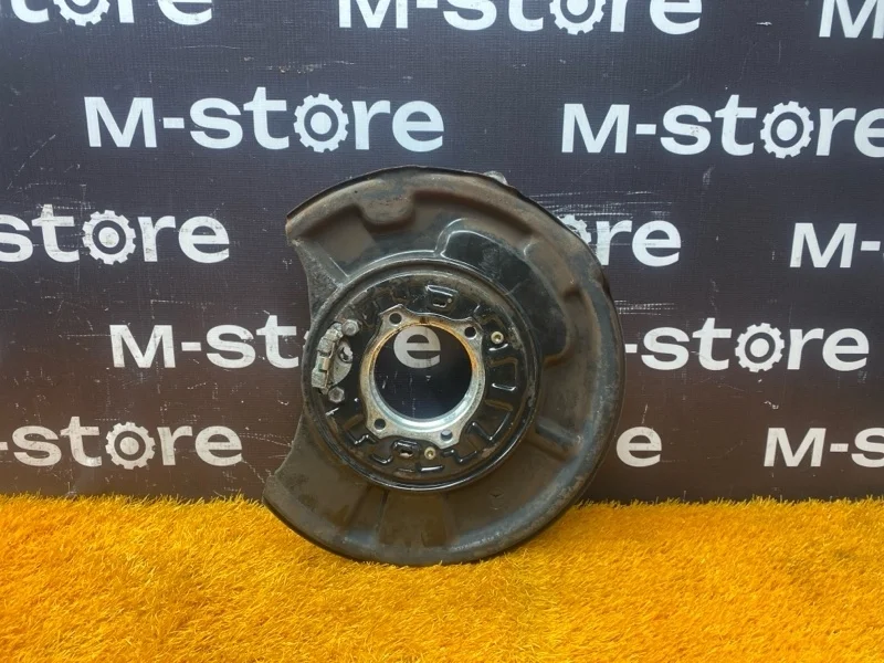 Кулак поворотный Mercedes-Benz E-Class 2007 A2113508408 W211 272.943, задний правый