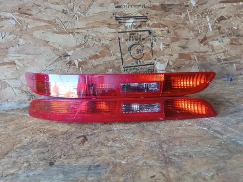 Катафот бампера AUDI Q3 2013 8UB