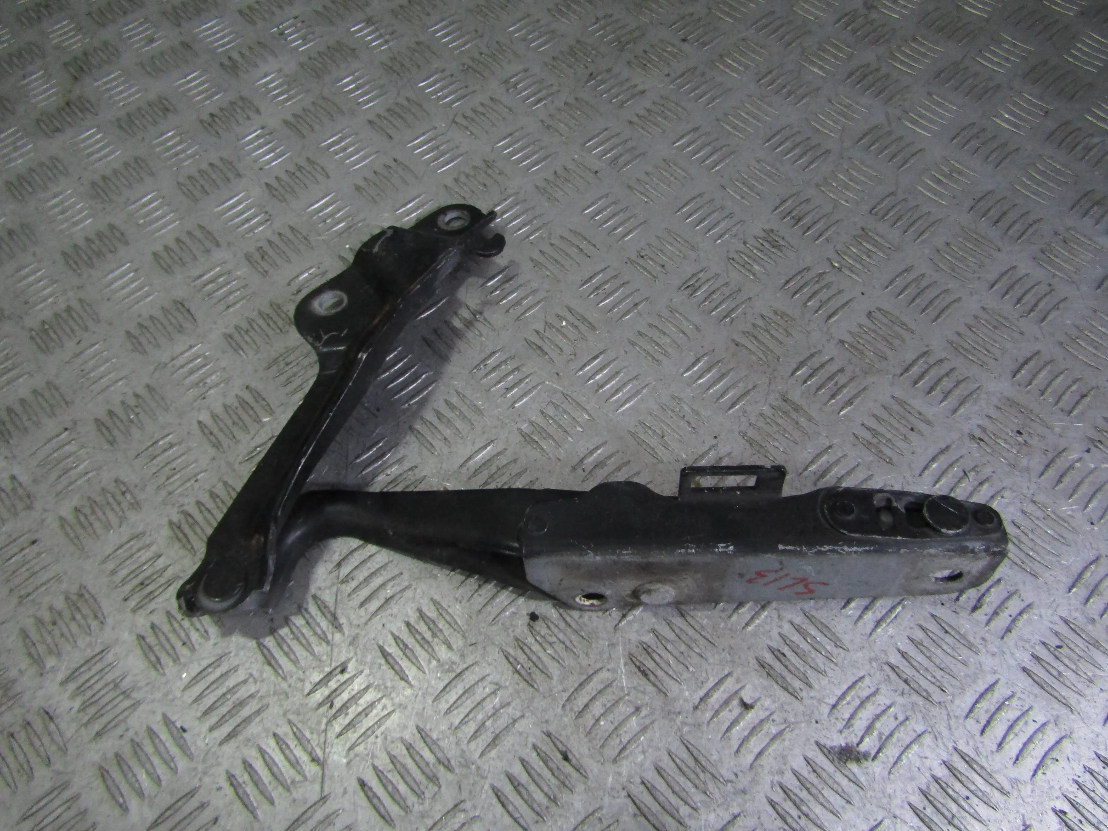 Петля капота правая JAGUAR XF I рестайлинг (2011—