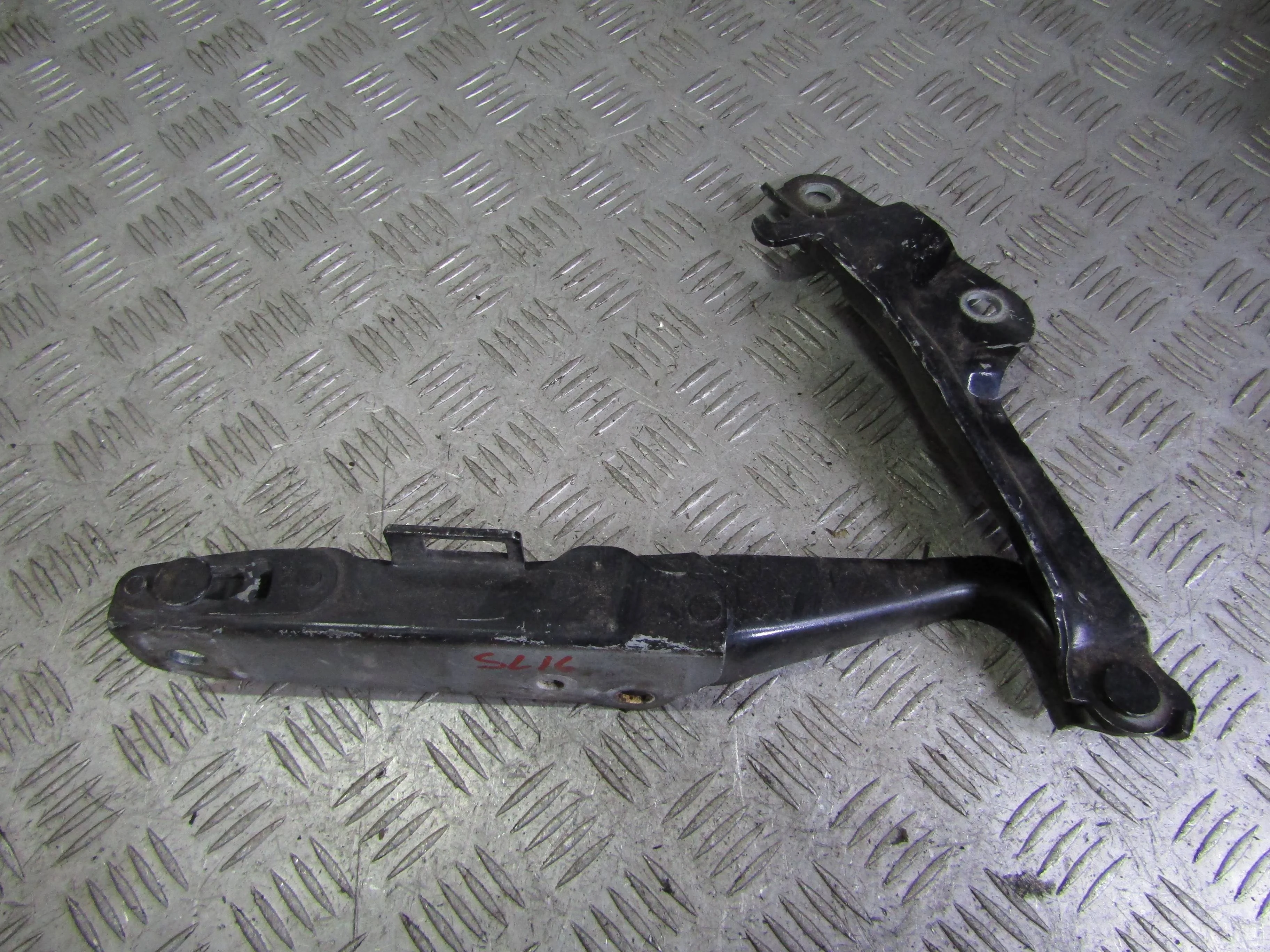 Петля капота левая JAGUAR XF I рестайлинг (2011—2