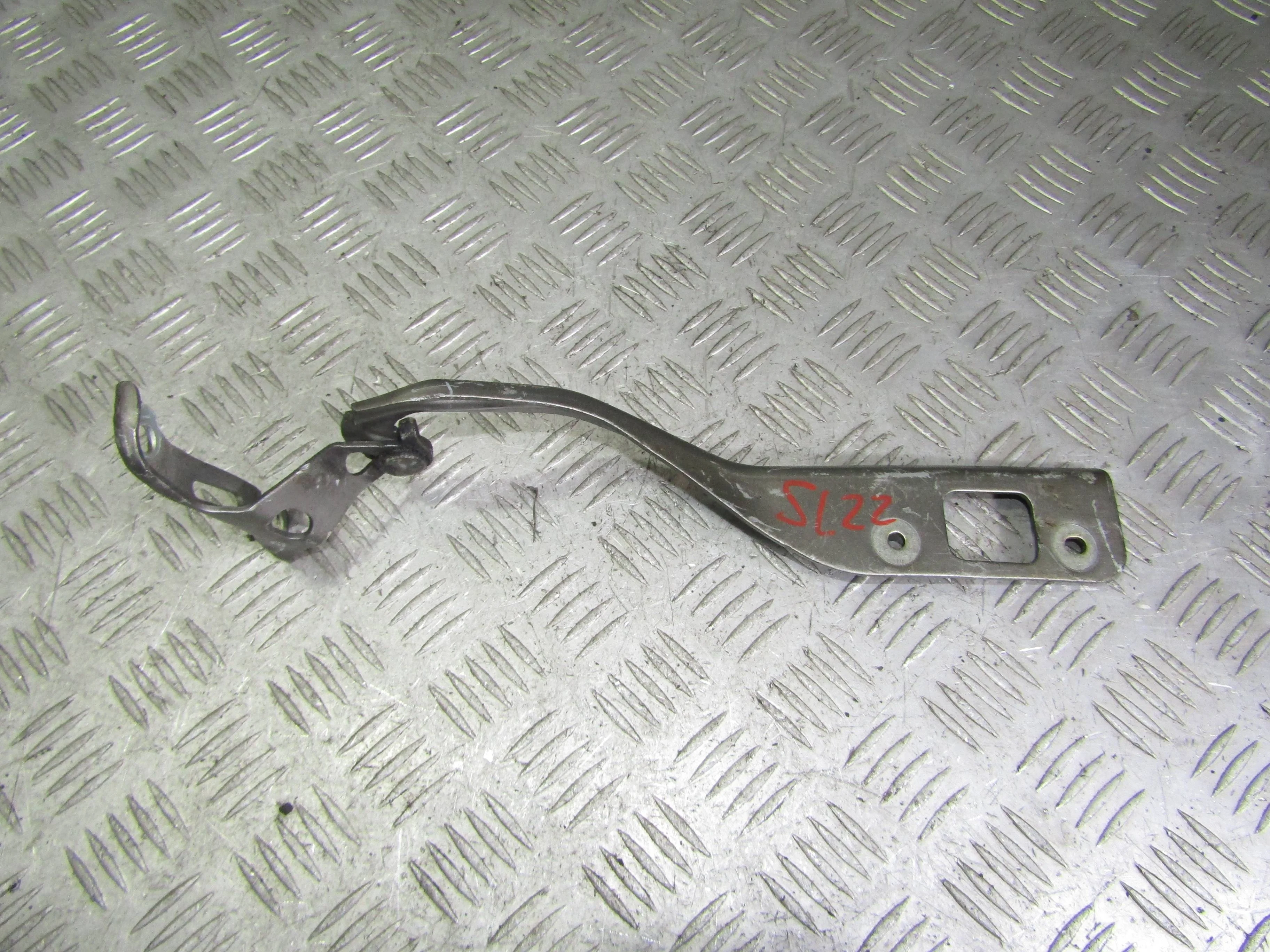 Петля капота правая HONDA Civic VIII (2005—2009)