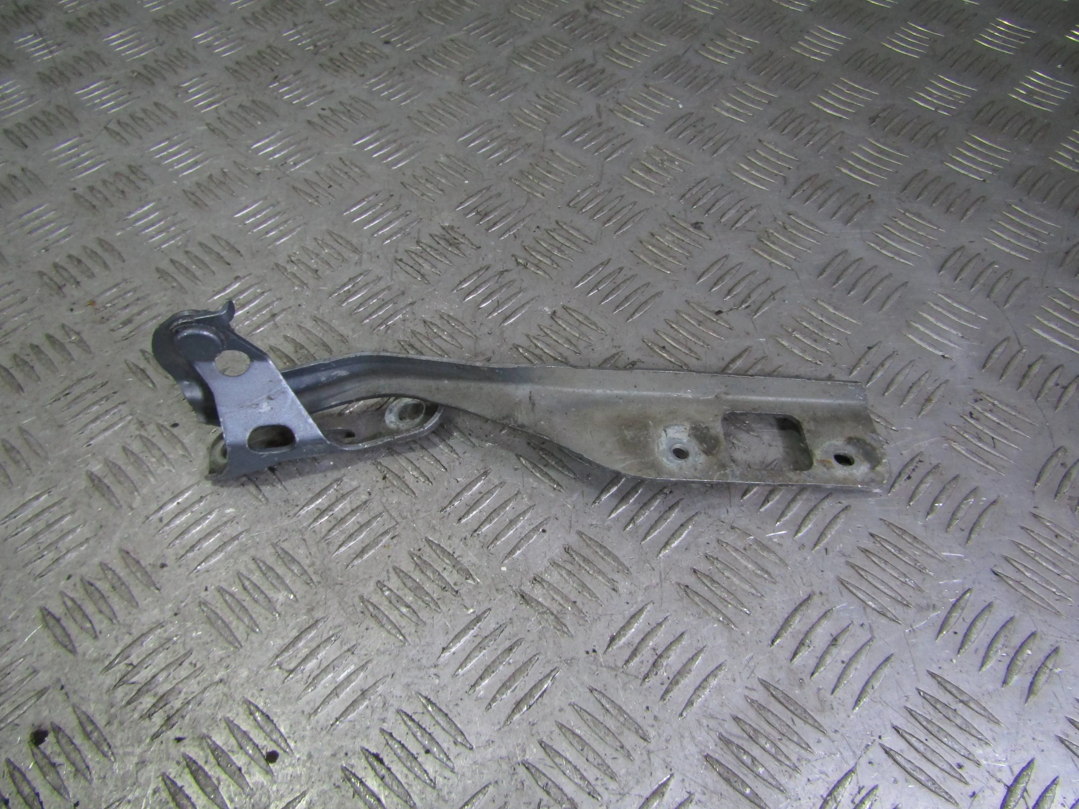 Петля капота HONDA Civic VIII (2005—2009)