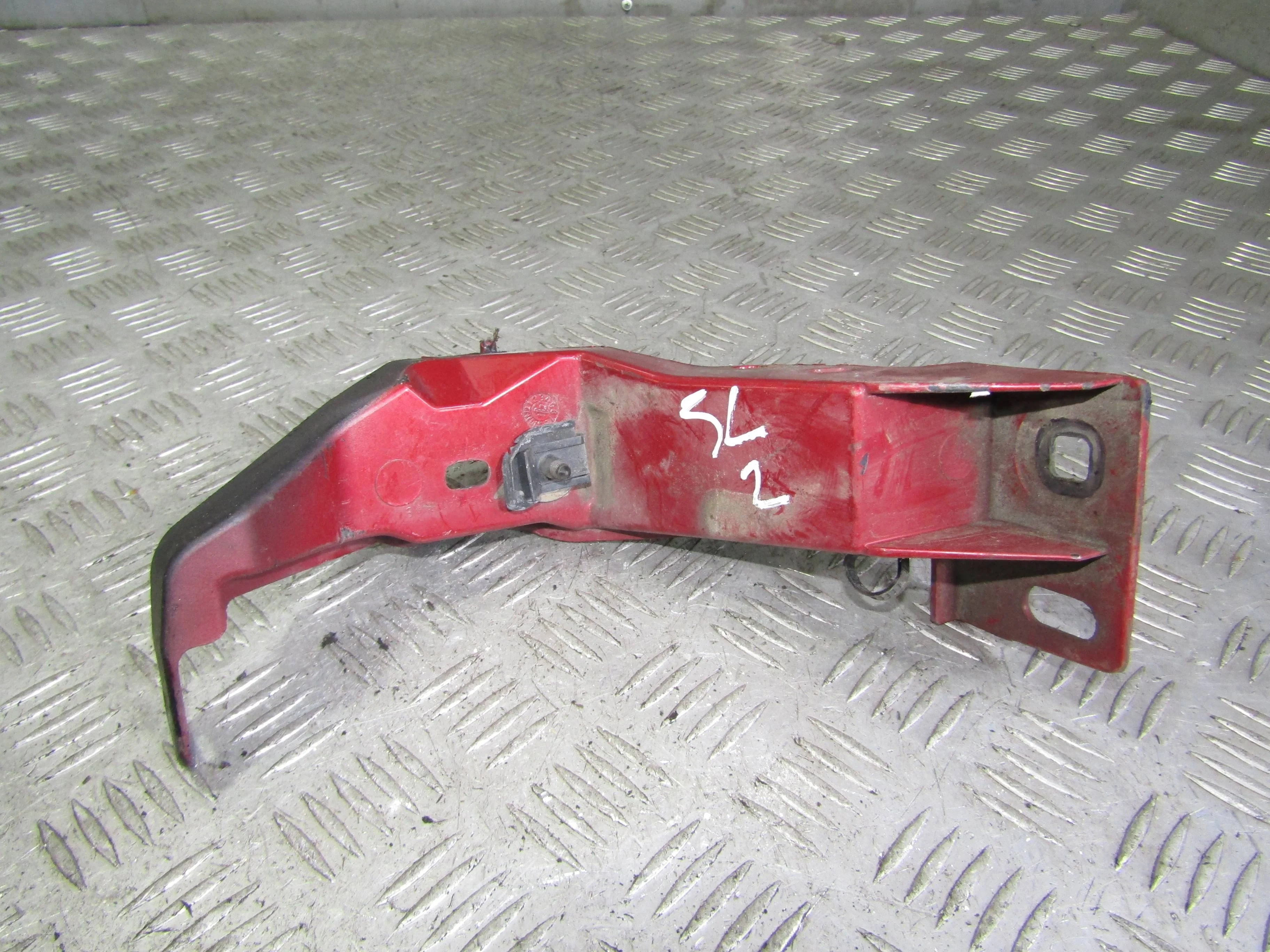 Кронштейн фары левый JAGUAR XF I рестайлинг (2011