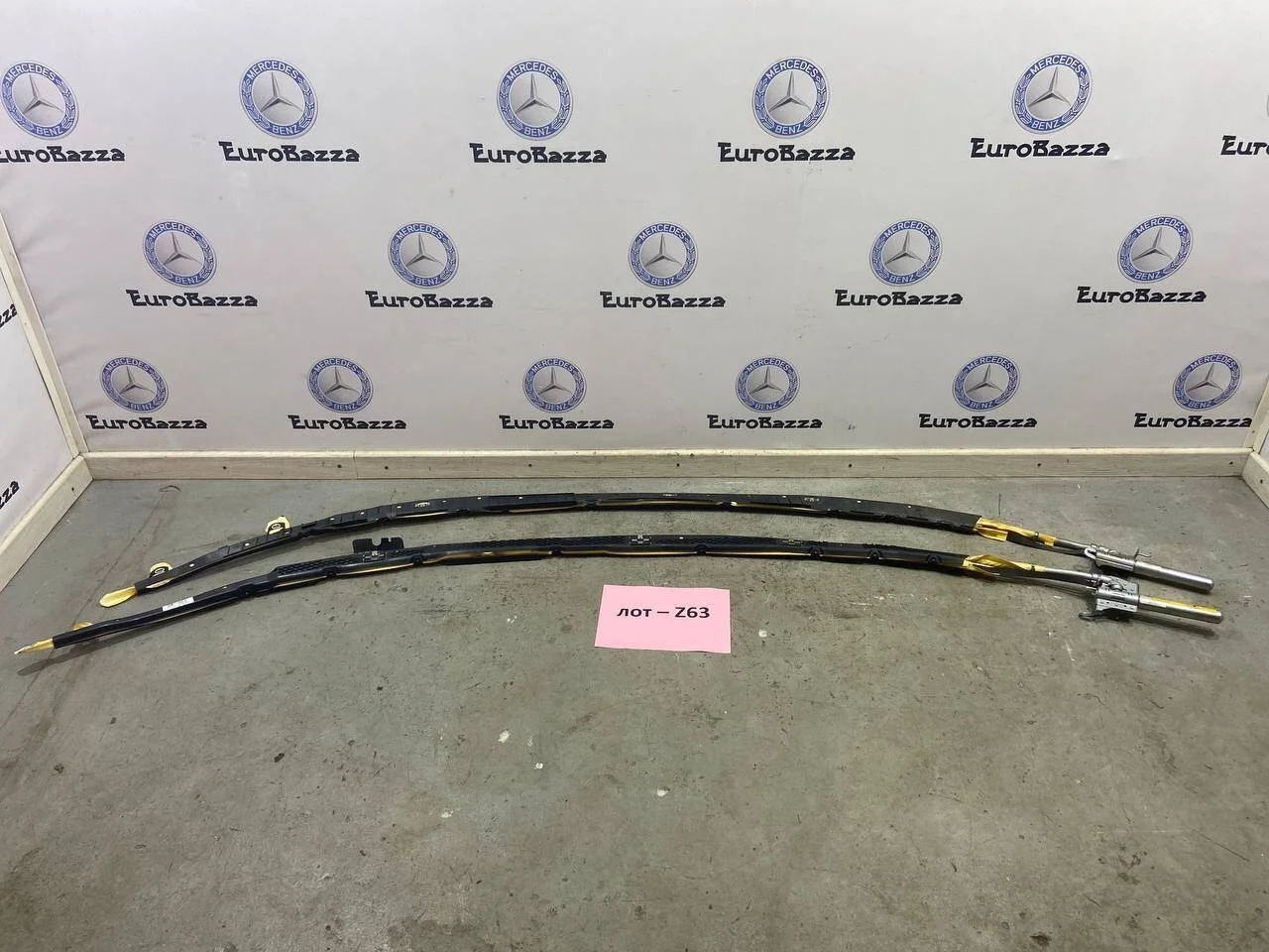 Шторка безопасности боковая Mercedes W221