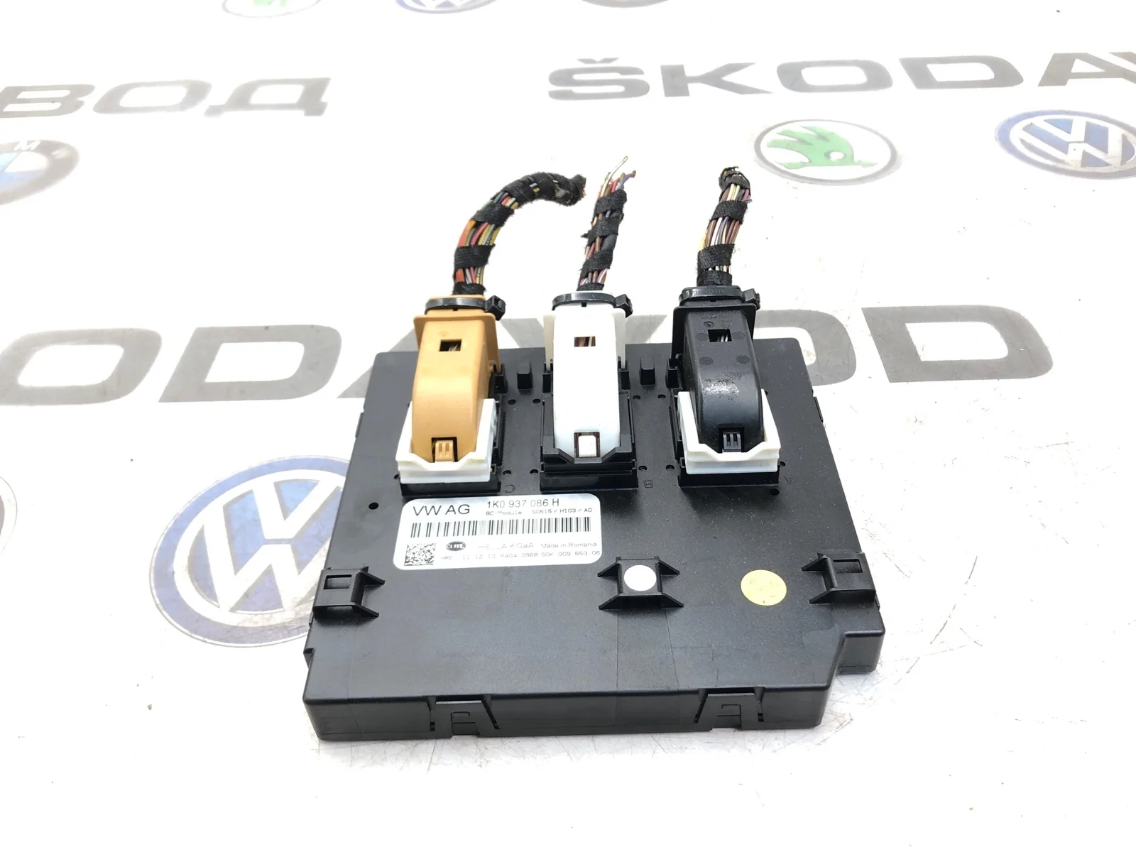 Блок комфорта BCM Skoda Yeti 2010 1K0937086H 5L 2.0 CFHF