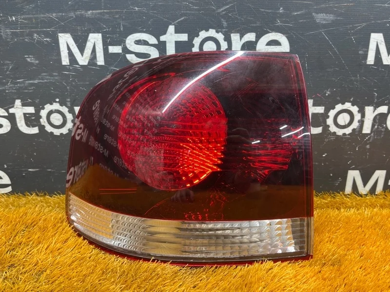 Фонарь задний Volkswagen Touareg 2008 7L6945095R 7L BHK, левый