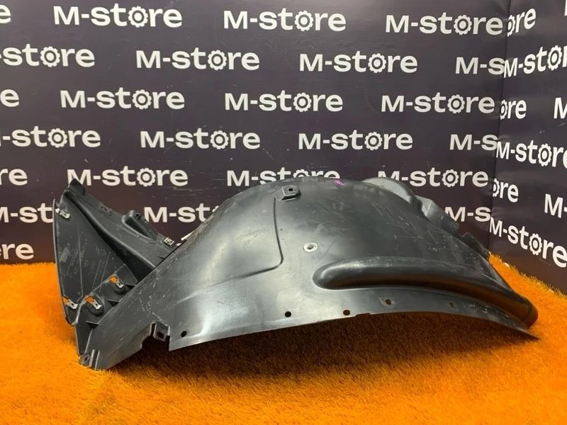 Подкрылок Bmw X6 2013 51717180617 E71 N55B30A, передний левый