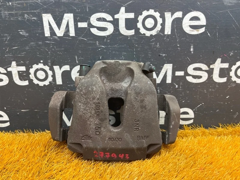 Суппорт Bmw X5 2008 34116776784 E70 N52B30A, передний правый