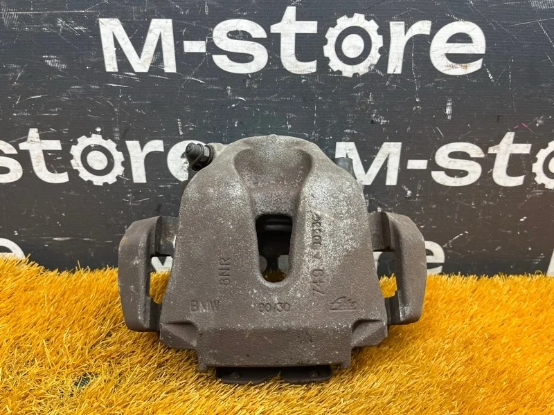 Суппорт Bmw X5 2008 34116776783 E70 N52B30A, передний левый